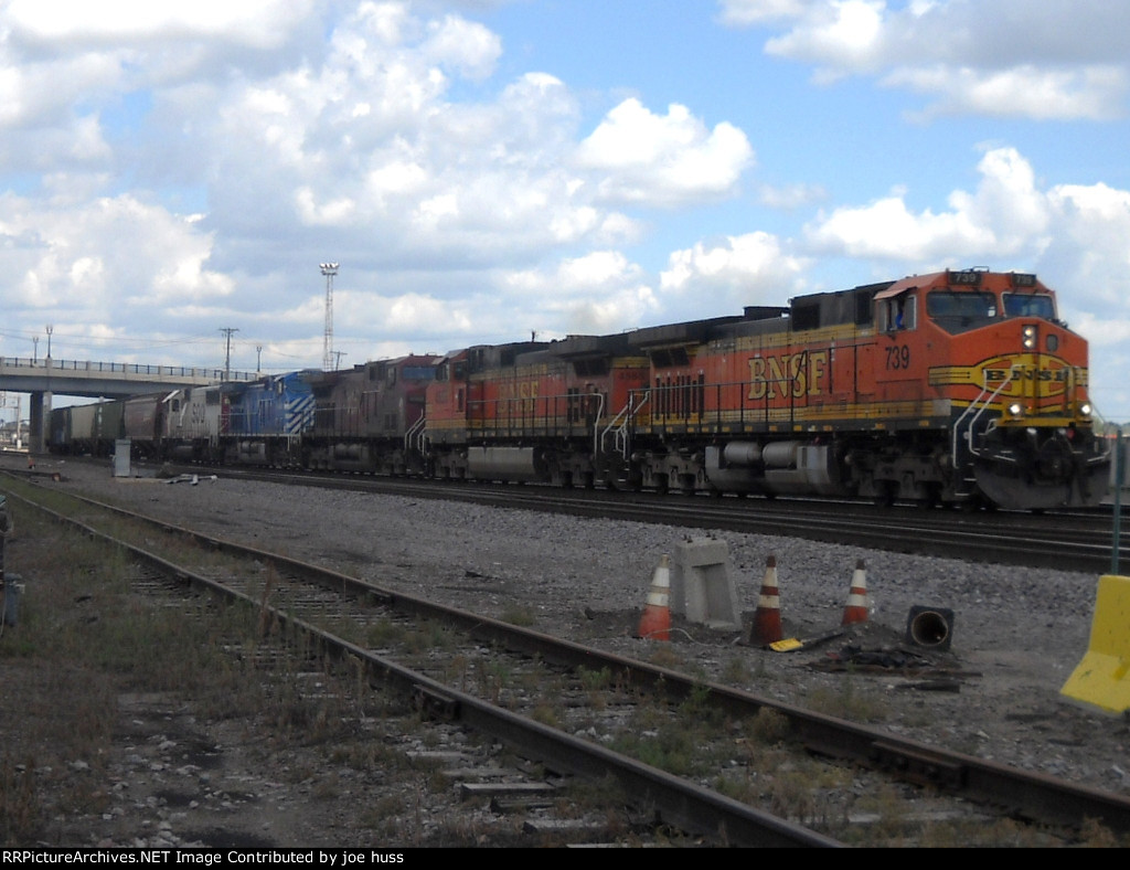 BNSF 739 East